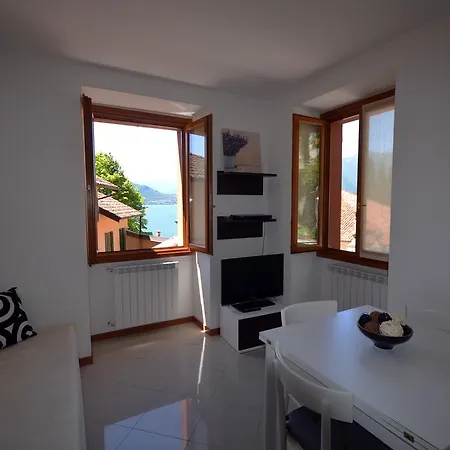 Leonardo House 2 *