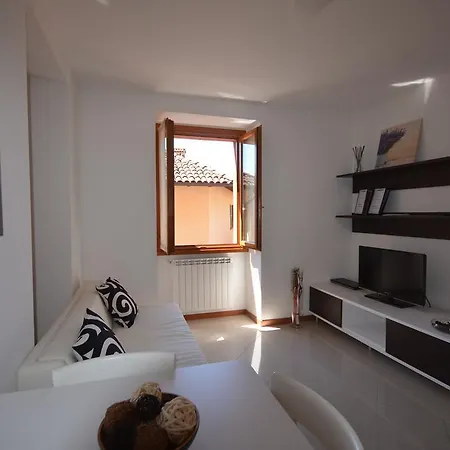 Leonardo House 2 בית נופש