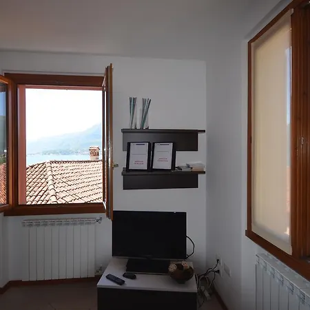 בית נופש Leonardo House 2 *